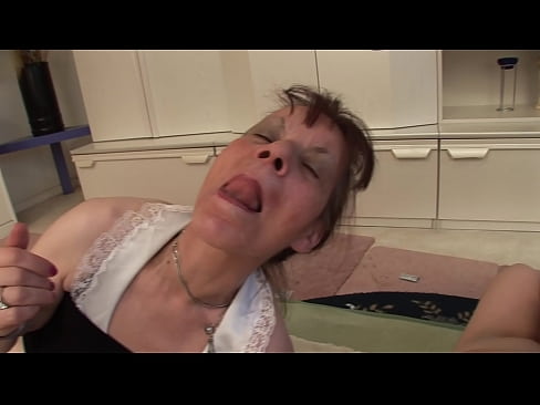 ❤️ Tokorua nga kuia me tetahi koroua he tokotoru ❤❌ ataata porn i a matou