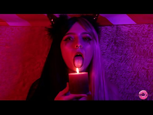 ❤️ Blowjob Hikaka mai i te Sexy Succubus me te Waha Whakanui ❤❌ ataata porn i a matou